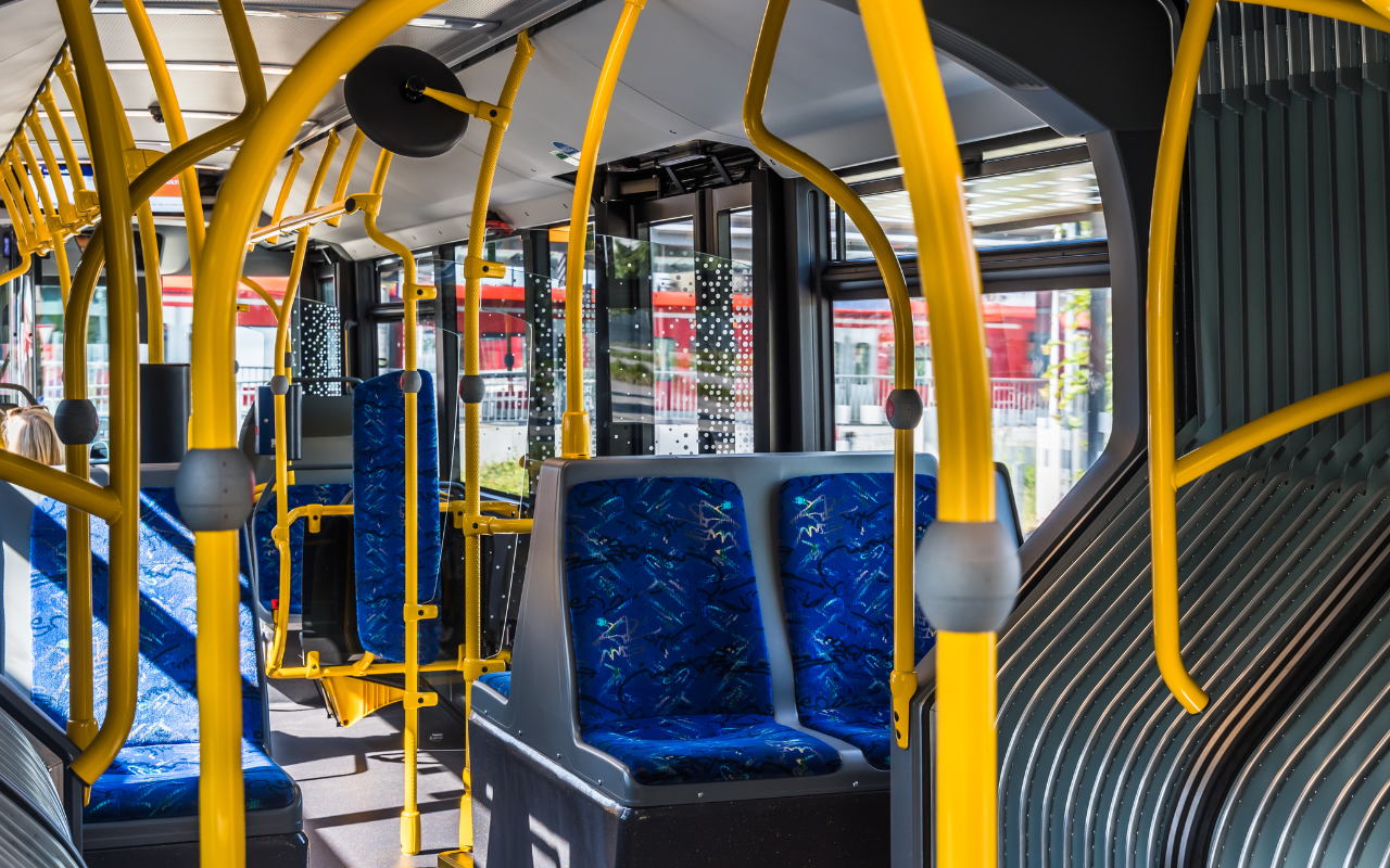 Eine Fahrt im Bus spart Geld